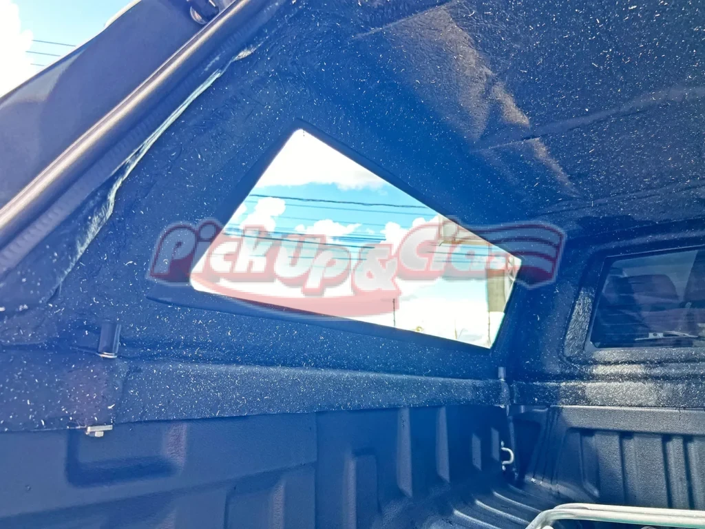 Capota de Fibra para Nova Toyota Hilux Dupla 2024, capota de fibra modelo sw4.