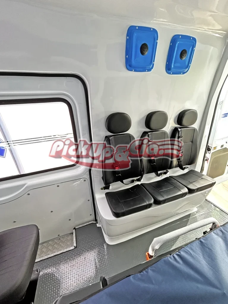 transformação renault master ambulancia uti classic