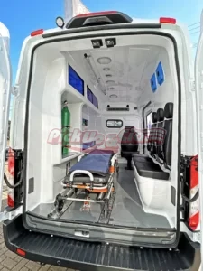 transformação renault master ambulancia uti classic