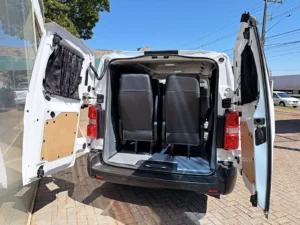 https://pickupcia.com.br/wp-content/uploads/2025/10/fiat-scudo-van-passageiro-7mais1_003.webp