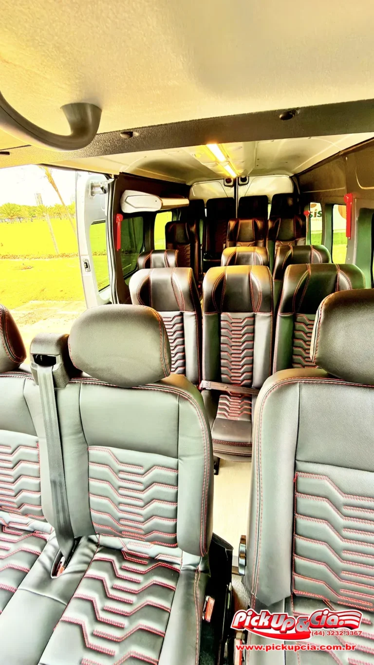 Nova Renault Master Van Passageiro