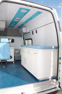 Consultório móvel, interno em fibra.
