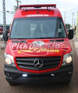 ambulancia sprinter com armario em fibra