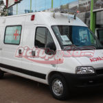 van transformada em ambulancia