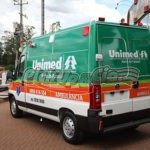 transformação veiculo ambulância foto do interior de fibra