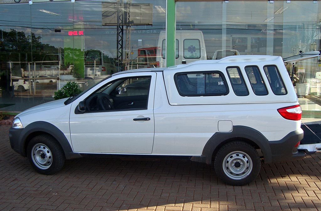 Capota de Fibra para Fiat Strada