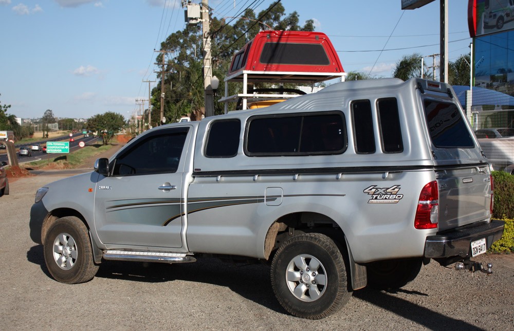 Capota de Fibra para Toyota Hilux