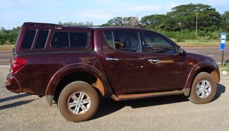 Capota de Fibra para mitsubishi L200