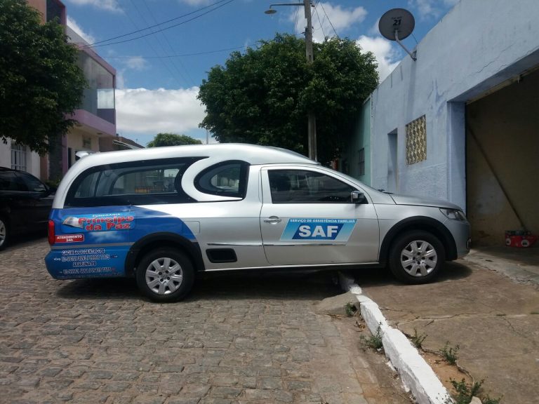 transformação capota funeraria para saveiro