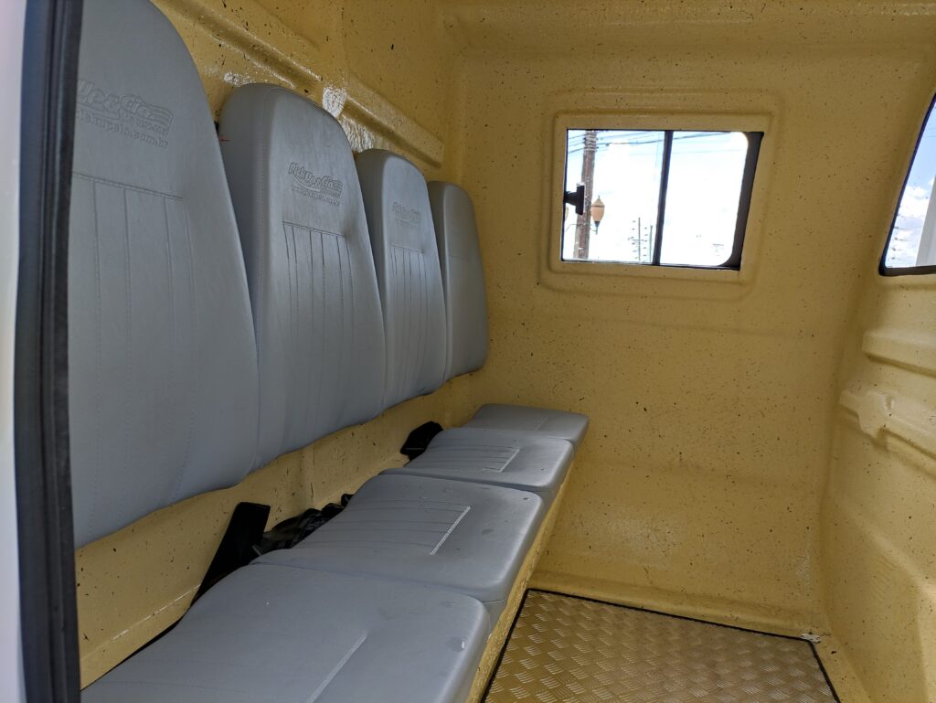 Iveco Daily linha com cabine suplementar