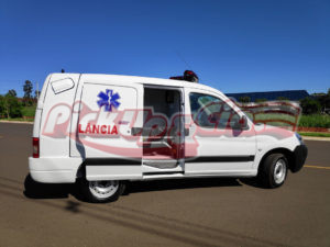 transformação Peugeot Boxer Ambulância