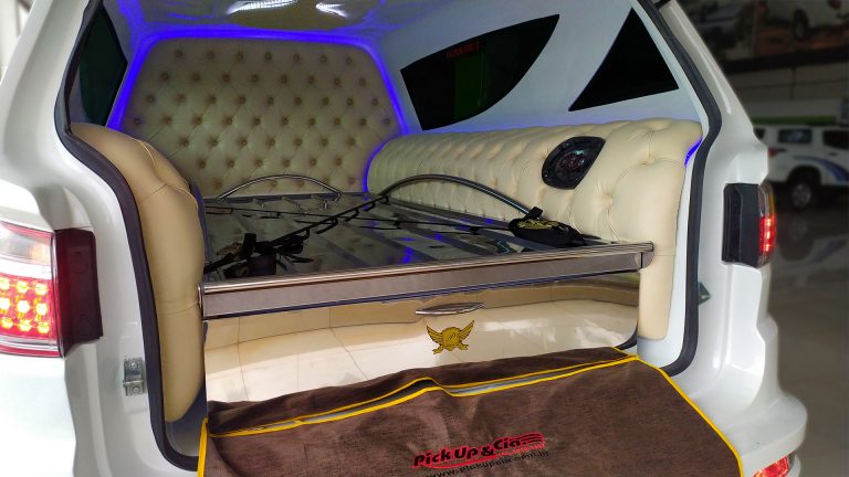 Comprar Limousine Fúnerária
