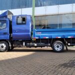 Caminhão Foton com cabine suplementar
