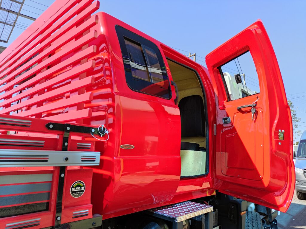 Volkswagen 1180 cabine suplementar