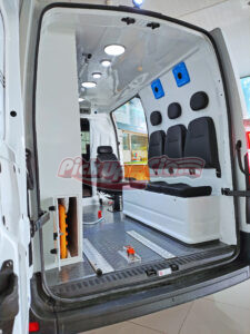 transformação renault master ambulancia uti classic
